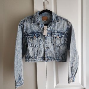 American Eagle cropped oversized jean jacket.